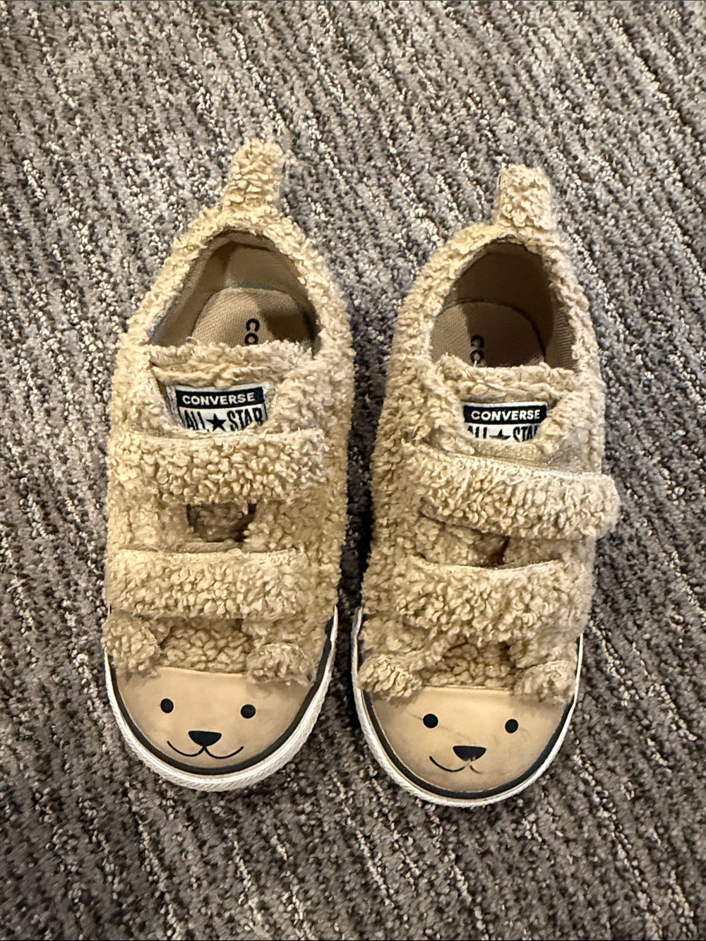 Converse Kids Beige Teddy Sherpa Strap Sneakers